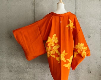 F665: Japanese vintage kimono Haori, Jacket, Robe, Dress. Orange. Yellow flowers.