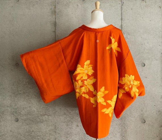 F665: Japanese vintage kimono Haori, Jacket, Robe… - image 1
