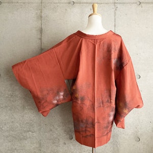 F750: Kimono vintage giapponese Haori, Giacca, Veste, Abito Pino. immagine 1