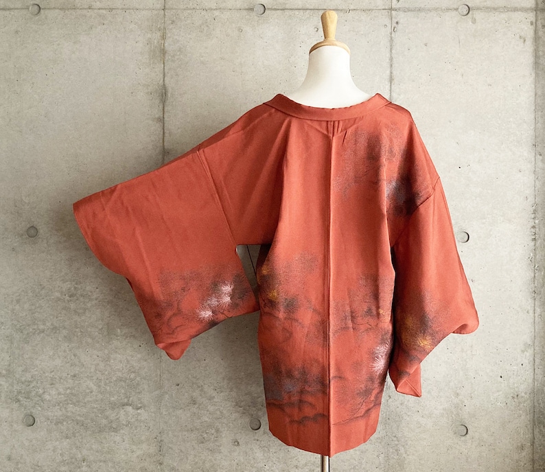 F750: Kimono vintage giapponese Haori, Giacca, Veste, Abito Pino. immagine 1