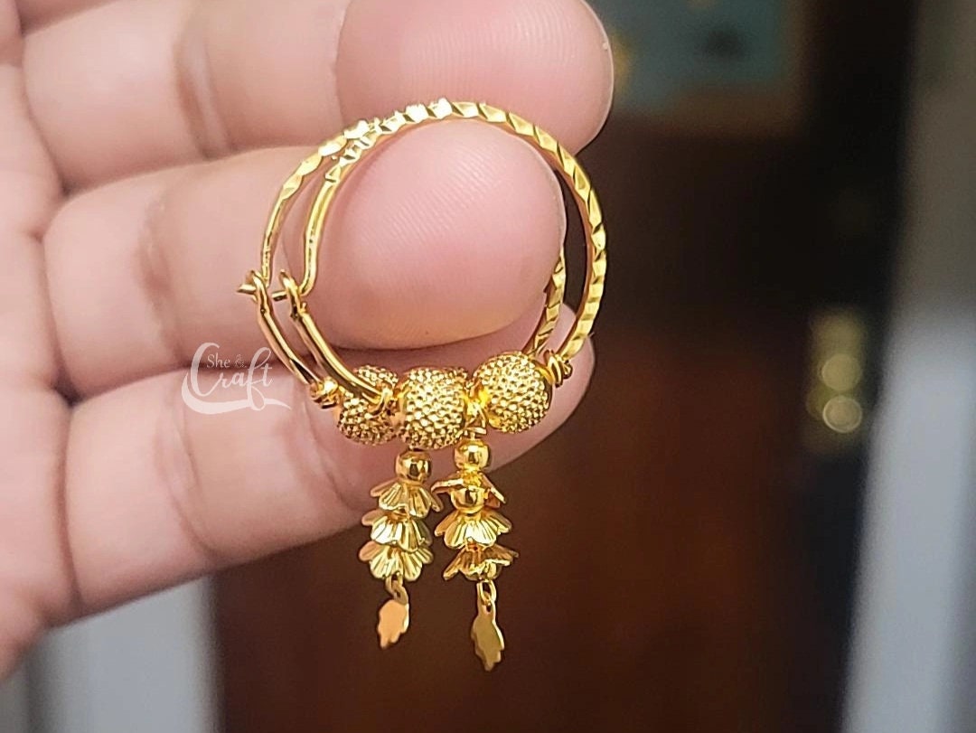 Gold Brass Designer Hoop Earrings at Rs 215/pair in Jaipur | ID:  2852205149597