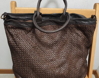 Hobo Bag aus gewebtem Leder: Große Umhängetasche aus Italienischem Leder