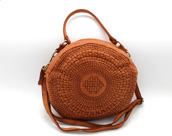 Borsa rotonda in pelle intrecciata: borsa in pelle italiana fatta a mano