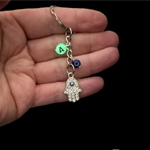 Strass Hamsa Hand Schlüsselanhänger, Evil Eye Schlüsselanhänger, personalisierte Glow in Dark Letter Schlüsselanhänger, Hamsa Evil Eye Schlüsselanhänger, Custom Schlüsselanhänger