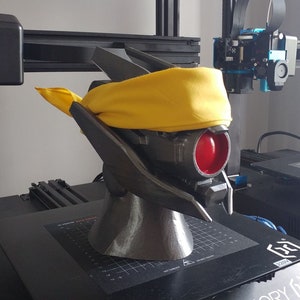 Pathfinder&#39;s head Apex Legends 3D printed Statue Season 12