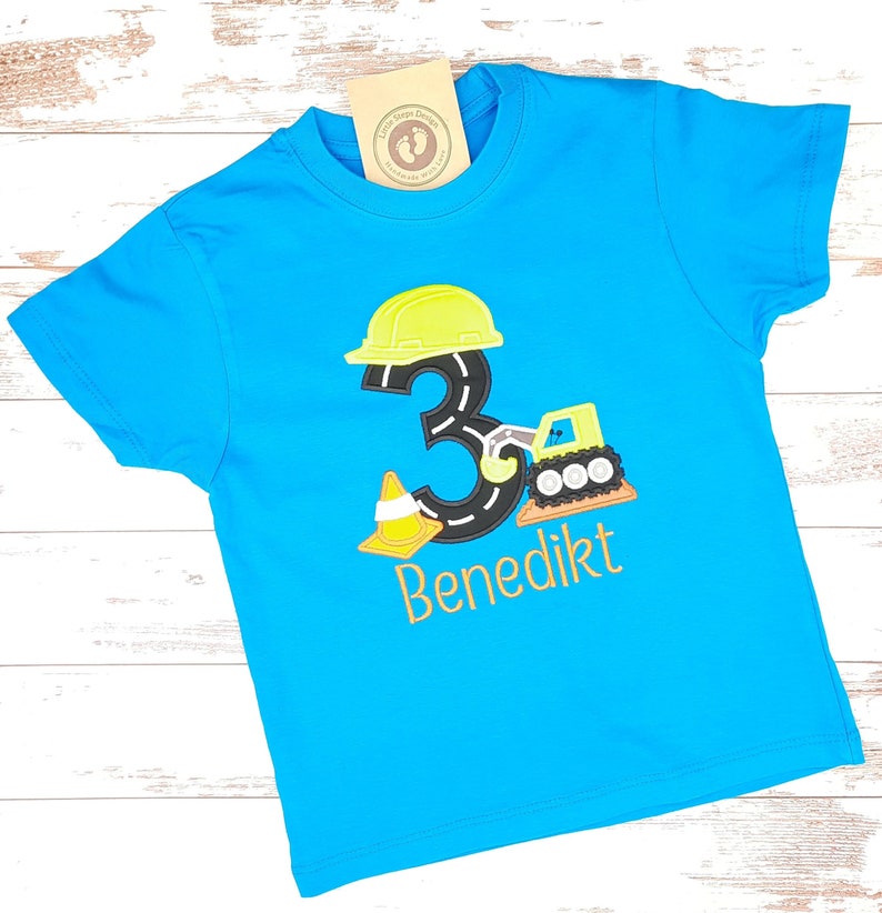 Bagger Geburtstsgasshirt Kinder / Mini Bauherr / Bauarbeiter T-shirt / Personalisierbar mit Zahl und Name / Geburtstag Junge Shirt T-shirt Aqua