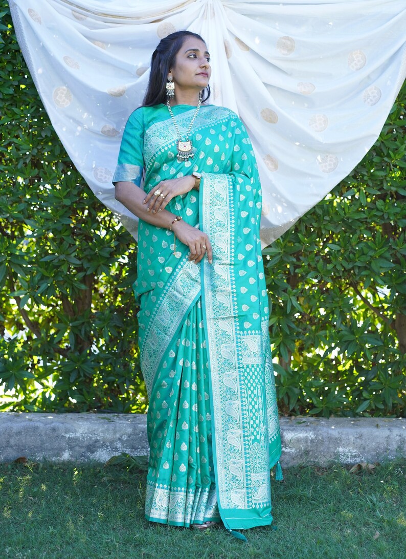 Light Rama Green Banarasi Silk Saree: Traditional Wedding Sari - Etsy