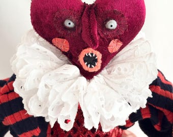 Hartenkoningin-pop Alice in Wonderland | Handgemaakt origineel kunstwerk | Poseerbare kunstpop | Griezelig schattig verzamelobject | OOAK Fantasy-pop