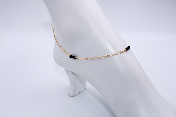 Amazon.com: FMR Boho Pearl Anklet Gold Heart Layered Ankle Bracelet Pearl  Tassel Ankle Chain Beach Foot Jewelry for Women and Teen Girls: Clothing,  Shoes & Jewelry