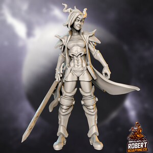 Voltaic World Female Mage/Warrior - Fantasy Tabletop RPG Model - DnD Tabletop Games - Resin Miniature