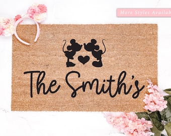 Mouse Couple Last Name Doormat, Personalized Wedding Gift, Bridal Shower Gift, Cute Couples Gift, Front Door Decor, Porch Decor, Custom Gift