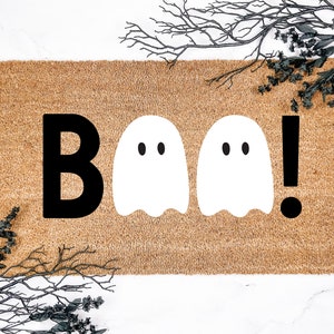 BOO! Ghost Halloween Doormat: Spooky Fall Porch Decor