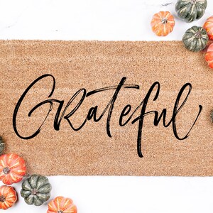Grateful Script Thanksgiving Doormat: Fall Welcome Mat