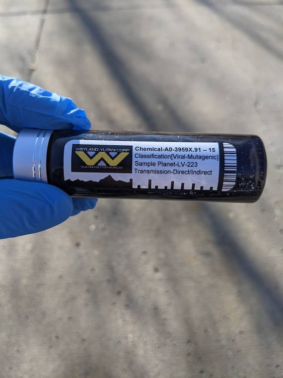 Weyland-yutani (chemical-a0-3959x.91-15) - Etsy