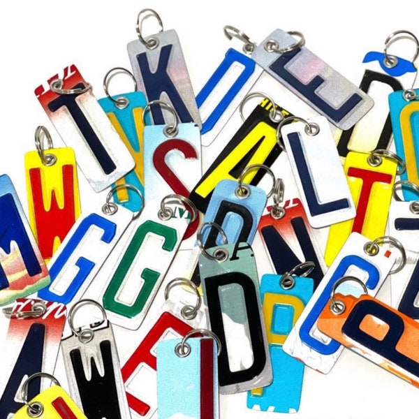 Keychain-Keychains-License Plate Key chain-Letters-Initials-Gift-Custom Keychain-Key Ring