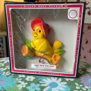 Kitschy mcm Miller studio Chalkwear bird pot pad holder