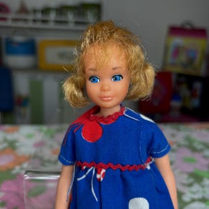 Vintage 1970s Pose n Play Skipper Doll