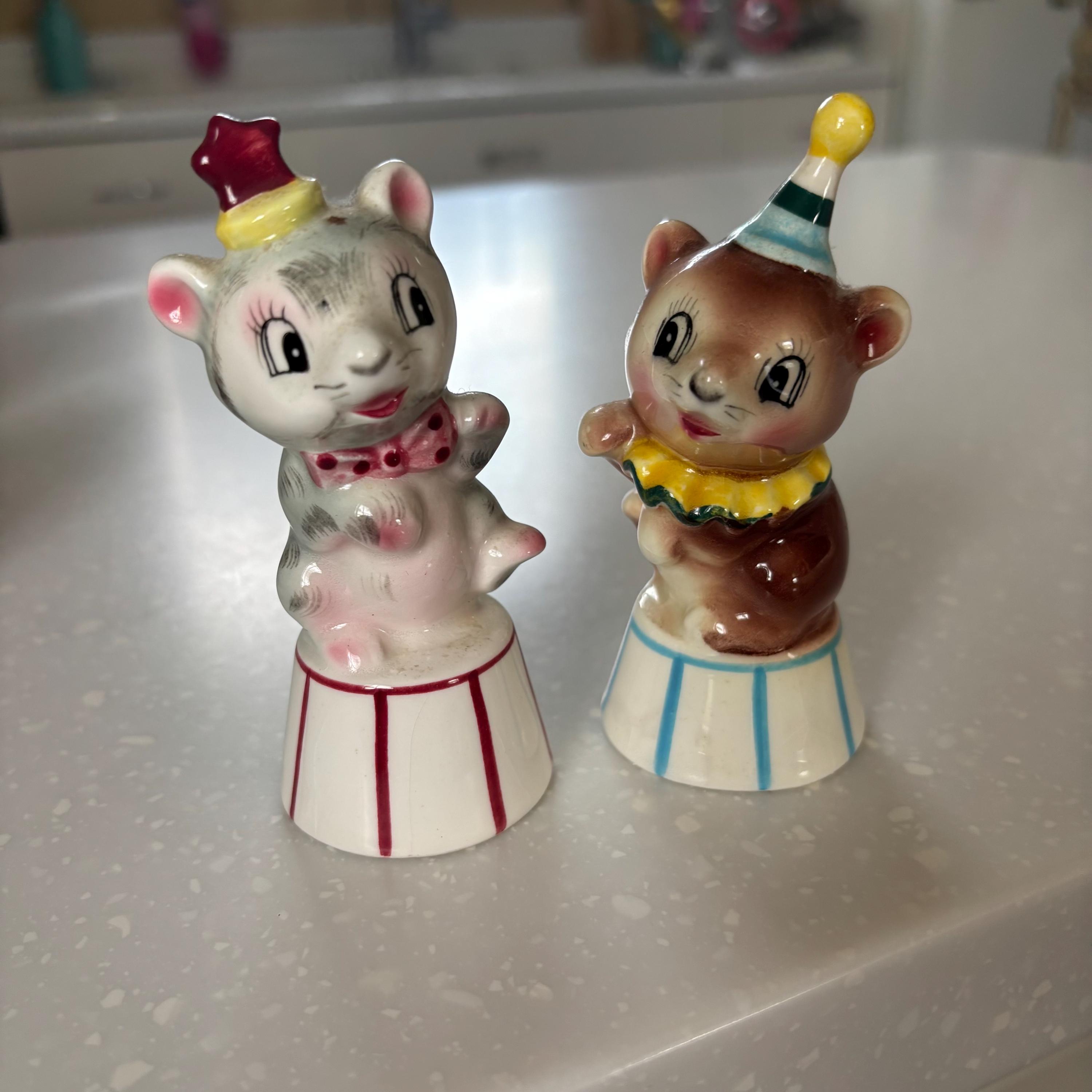 Vintage PY Miyako Japan Anthropomorphic Circus Bears Salt and