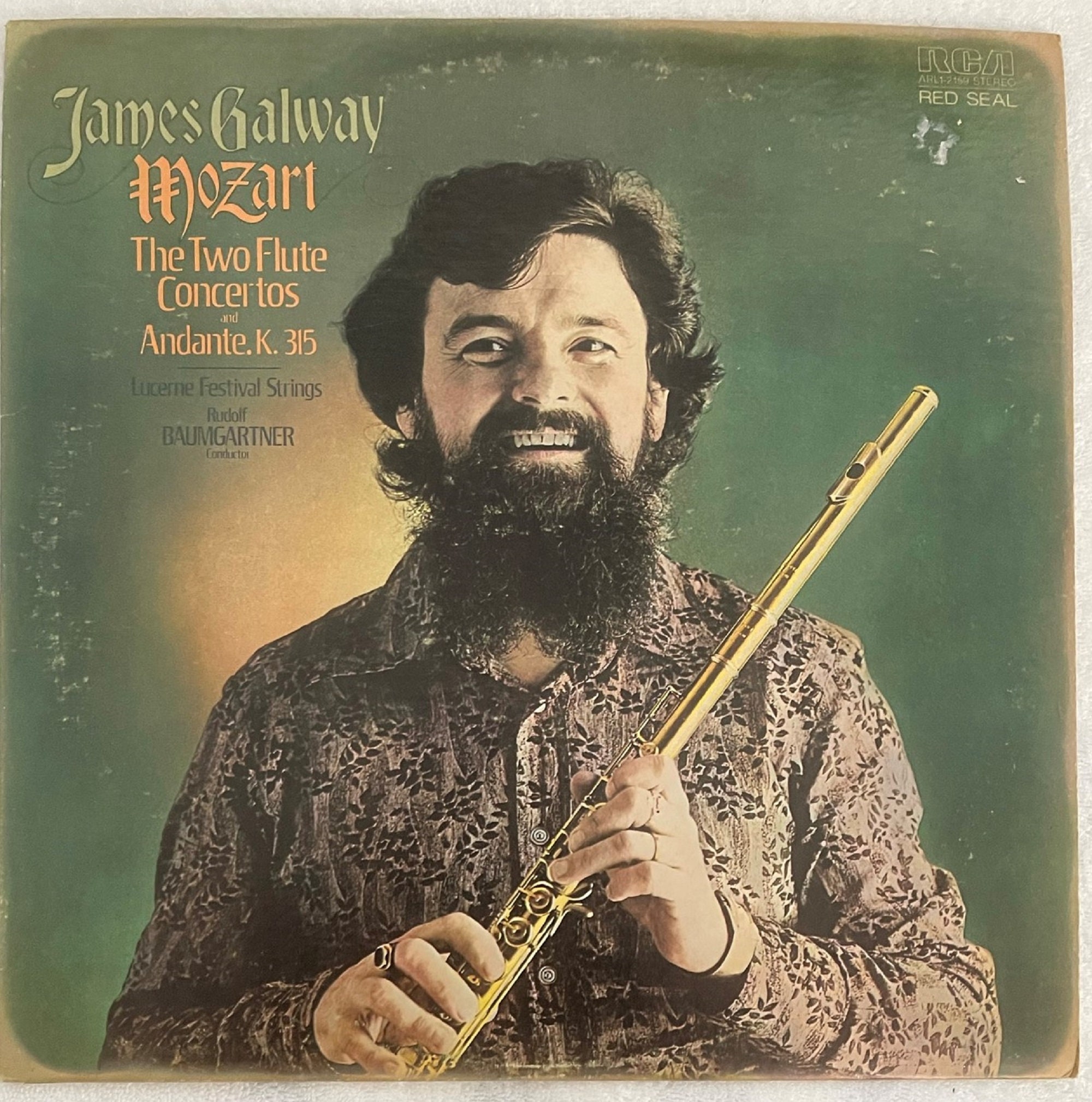 James Galway - the Concerto collection (1990). James Galway - the Essential Flute of James Galway album Cover. James Galway - the Essential Flute of James Galway Cover. Flute concertos