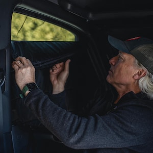 Sprinter 2019 + // Insulated window cover + mosquito net driver/passenger side