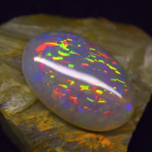 39 Ct Natural Ethiopian Welo Fire Opal Cabochon, Large Oval Loose Opal Gemstone, 33x21x9 mm, Rainbow Play of Color, Jewelry Making Stone