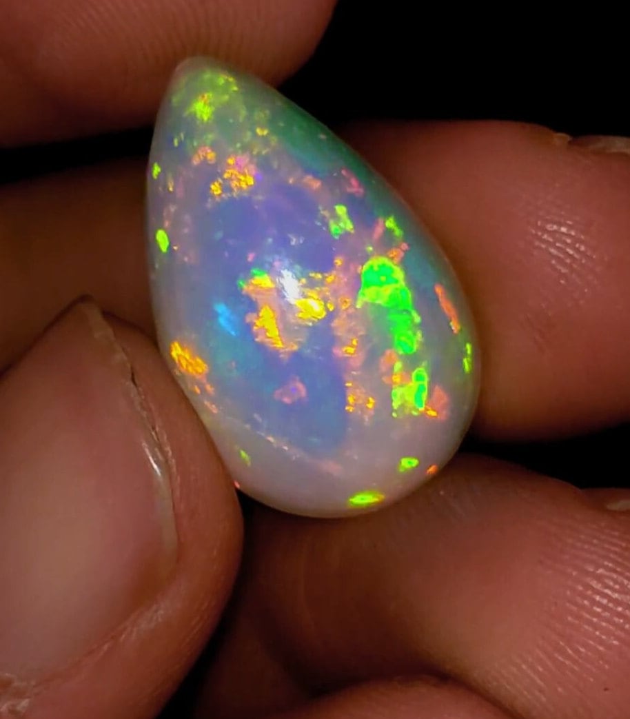 Attractive Top Grade Quality 100% Natural White Ethiopian Opal Pear Shape Cabochon Loose Gemstone For Making Jewelry 20X13X10mm 10.5 Ct T-24