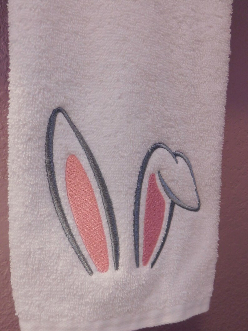 Easter Bunny Ears embroidered onto Bathroom Hand Towels and Wash Cloths zdjęcie 3