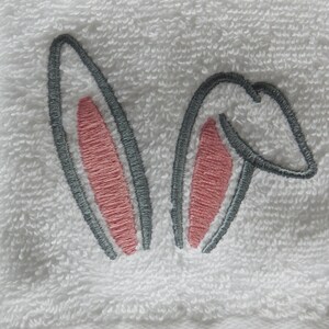 Easter Bunny Ears embroidered onto Bathroom Hand Towels and Wash Cloths zdjęcie 8