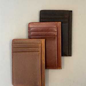 Individueller Kartenhalter, schlanker Kartenhalter, personalisiertes Geschenk, individuelles Geschenk, minimalistischer Kartenhalter, Geschenk für ihn, Geschenk für sie