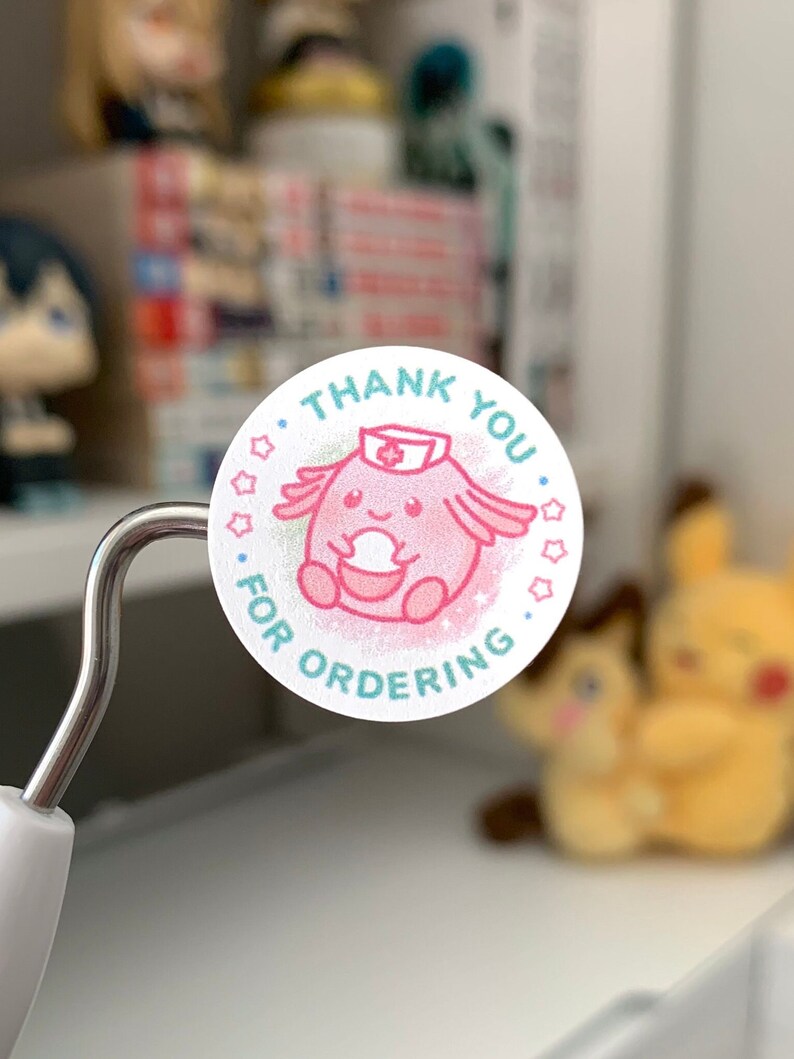 Etichette di ringraziamento adesive rotonde per piccole imprese Pokemon Infermiera Joy Chansey immagine 1
