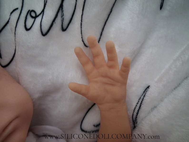 16" Full Body Platinum Silicone Baby Girl Doll Reborn - Blank Unpainted - with Drink/Wet - The Silicone Doll Company image 5