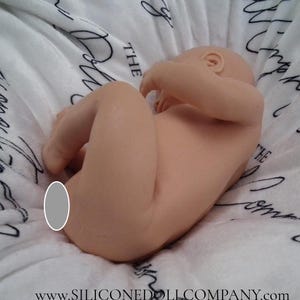 16" Full Body Platinum Silicone Baby Girl Doll Reborn - Blank Unpainted - with Drink/Wet - The Silicone Doll Company image 8
