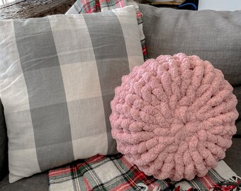 18" Round Chunky Knit Throw Pillow, Decorative Knit Pillow, Cozy Home Decor, Couch Accent Pillow, Bed Accent Pillow, Housewarming Gift