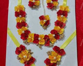 Floral Jewelry Set, Bridal Flower Necklace, Earrings, Mangtika, Hand Gajra Set, Artificial Haldi Jewelry for Wedding, Mehendi, Baby Shower