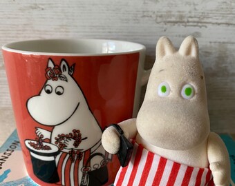 Rare Arabia Finland Moomin Mug: Moominmamma and Berries