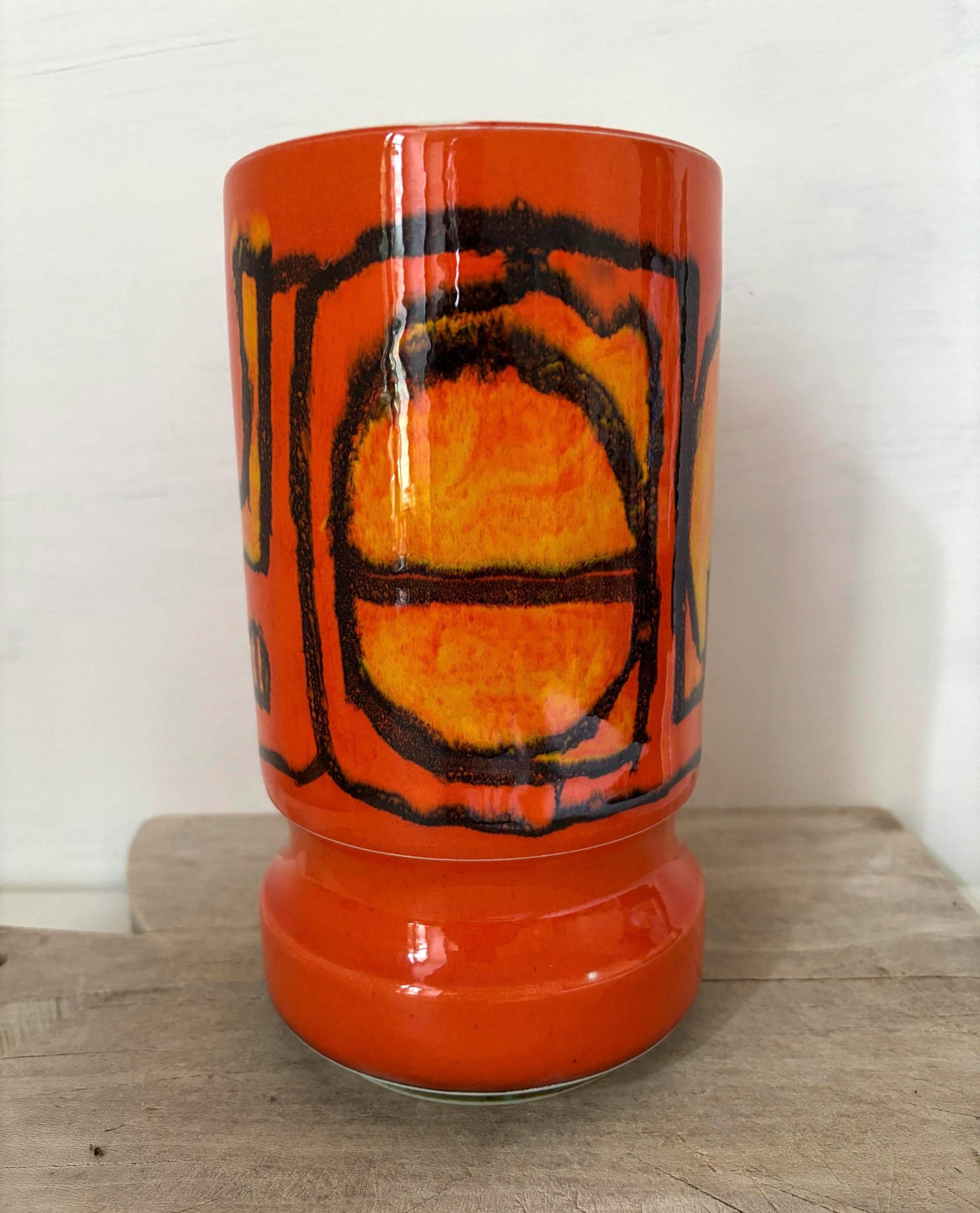 ヴィンテージ プール デルフィス トール花瓶、抽象的なオレンジと