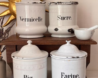 Set di 4 grandi contenitori da cucina antichi smaltati francesi: Farine, Sucre, Riz, Vermicelle