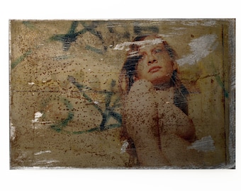 Foto sobre óxido, mujer, foto sobre metal, foto sobre metal, foto arte, trabajo fotográfico, transformar foto, mi foto como arte, fotografía,