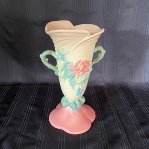 Vintage Hull Woodland W18-10-1/2&quot; Matte Finish Double Handled Vase