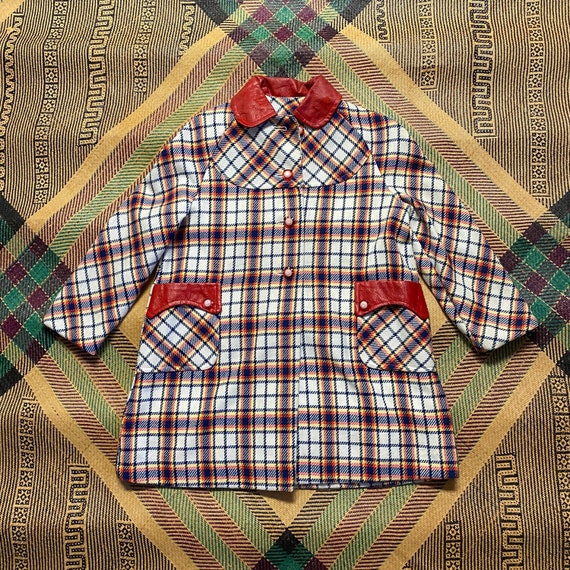 Coat with shop plaid lining