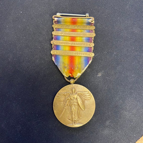 WWI Victory Medal with Four Battle Clasps - image 2