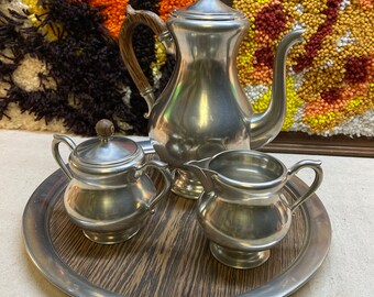 さ*い様 HEREND 台座付プレートパセリ　アンティーク Spode Christmas Tree Round Fluted Dish 12