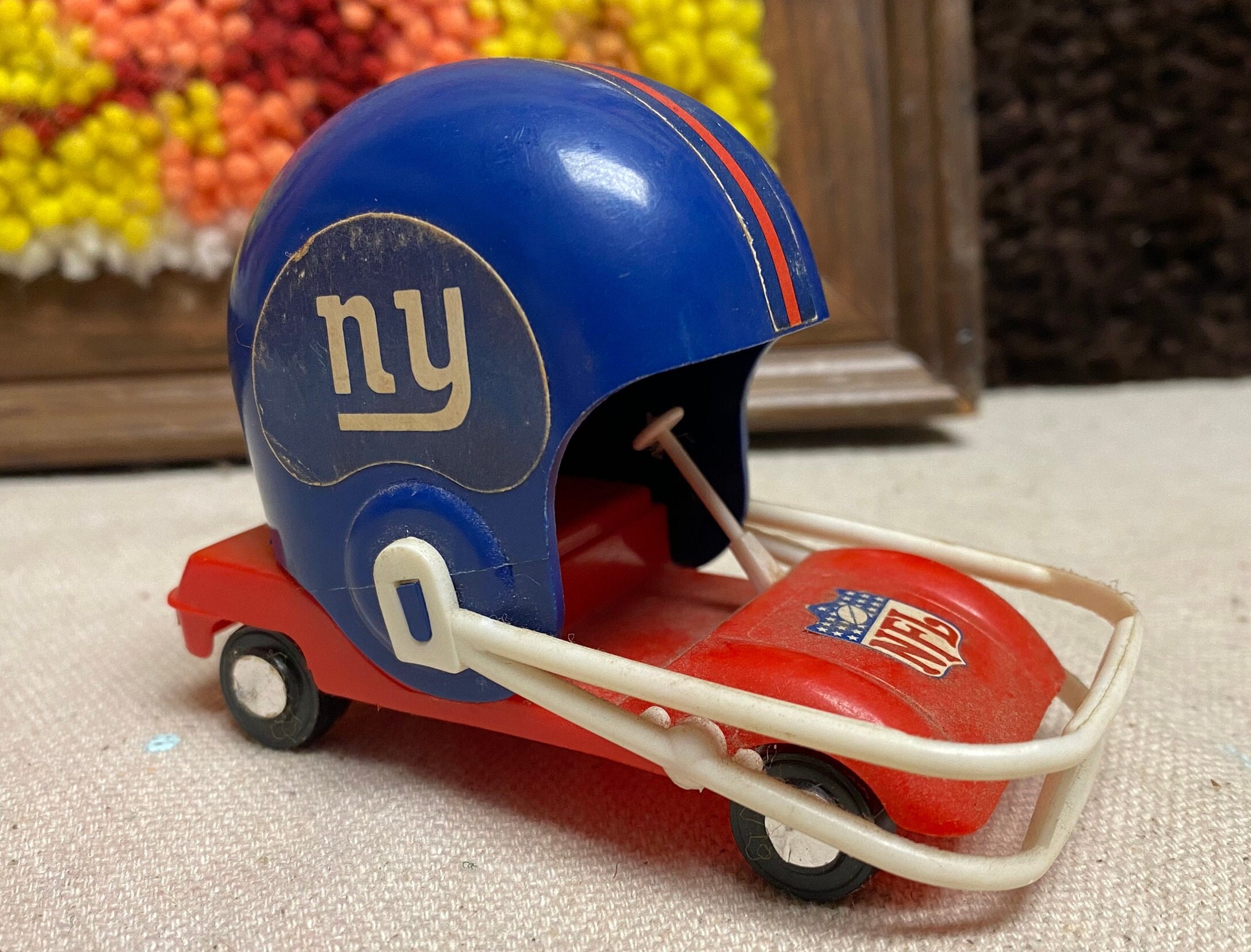 1980s VINTAGE ERTL #43 RICHARD PETTY CHILDS TOY RACING HELMET W/ VISOR
