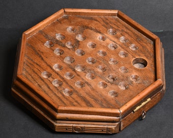 Antikes Solitär-Spielbrett für Gaming oder Marmor-Anzeige, seltenes Aufbewahrungs-Caddy-Sammlerstück antikes hölzernes Ornament