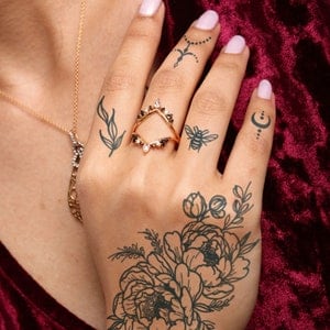 Semi-Permanent Tattoo | Floral Hand and Finger Tattoo Pack | Lasts up to 2 weeks | Holiday Gift Idea  | Temporary Tattoo