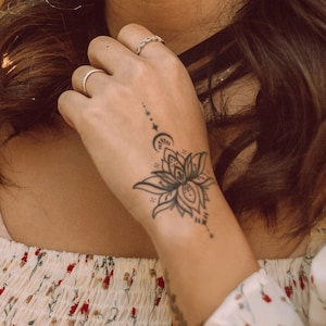 Semi-Permanent Tattoo | Lotus  | Lasts up to 2 weeks | Holiday Gift Idea | Temporary Tattoo | Realistic Tattoo | Jagua Henna |