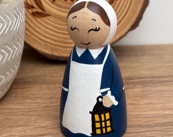 Florence Nightingale Peg Doll, Inspirational women, Gift for feminist, Educational toy, childminder resource, little people big dreams