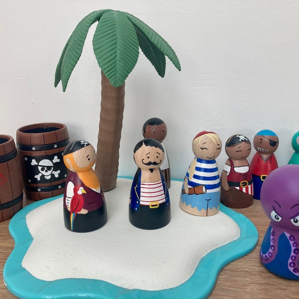Pirate peg dolls, ocean themed toys, small world play, pretend play, open ended toys, gift for toddler, wooden pirates, seaside play set