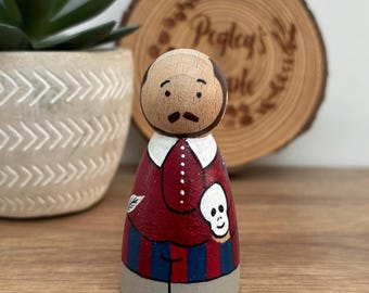 William Shakespeare peg doll, Inspirational men, educational toy, little people big dreams, homeschool resource, gift for english teacher