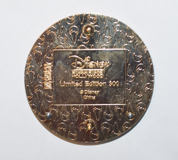 Cruella De Vil DeVille Dark Tales Disney pin 1238… - image 2